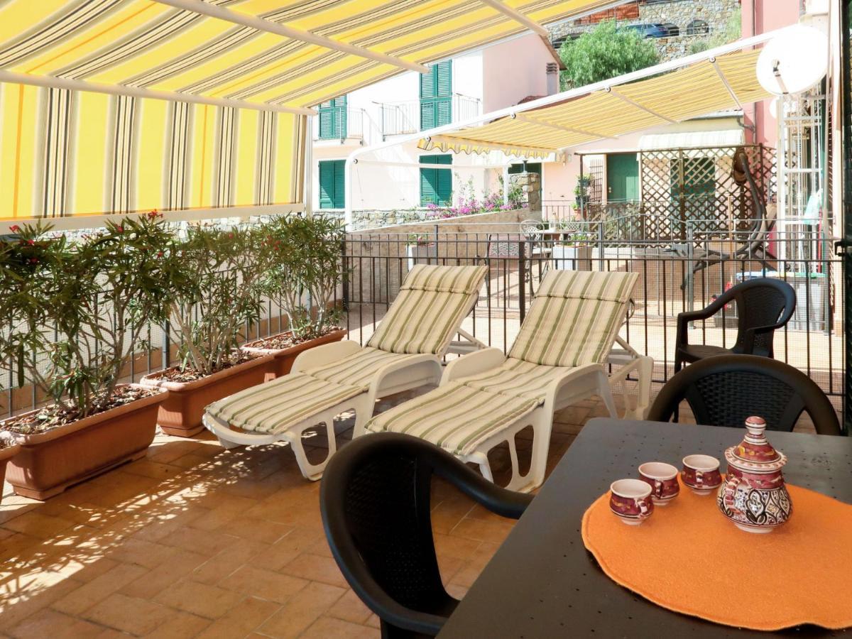 Apartment Samuele By Interhome Civezza Exterior photo